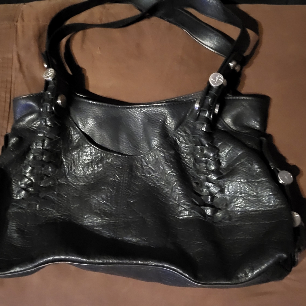 B. Makowsky Black Leather Shoulder Bag with Sleek Design